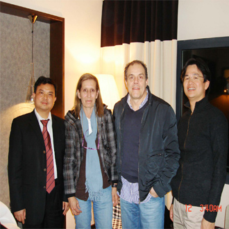 西班牙客人對穩(wěn)達(dá)時手表定制工廠的評價