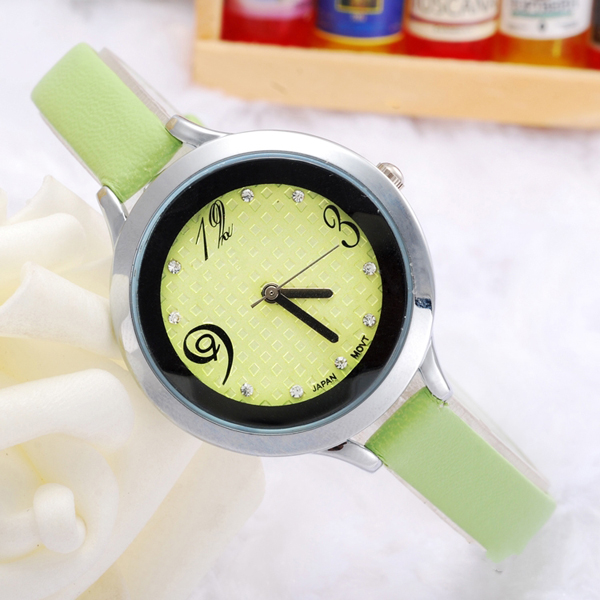 手表批發(fā)廠家供應韓版新款水鉆女士手表批發(fā)【穩(wěn)達時鐘表】