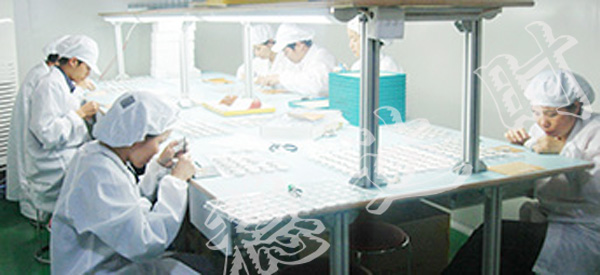 穩(wěn)達(dá)時手表廠家無塵車間