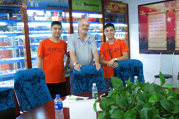 穩(wěn)達(dá)時(shí)手表廠美國(guó)客戶來訪圖