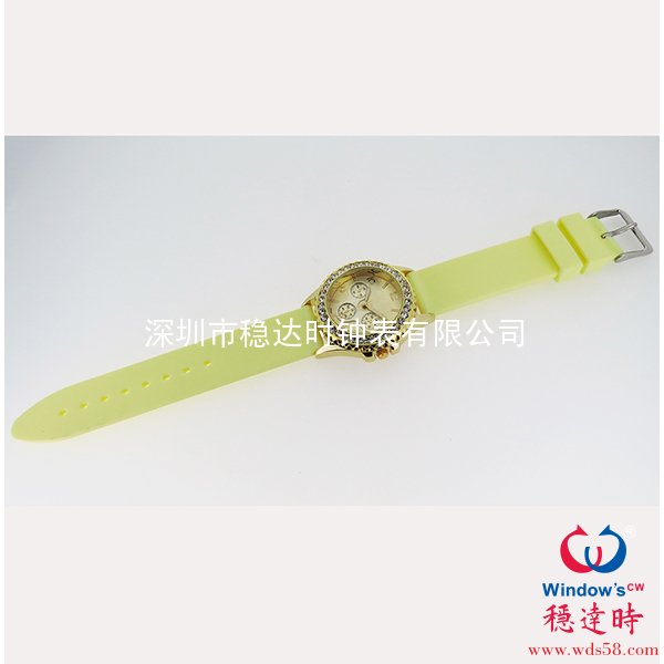 三眼韓版皮帶手表