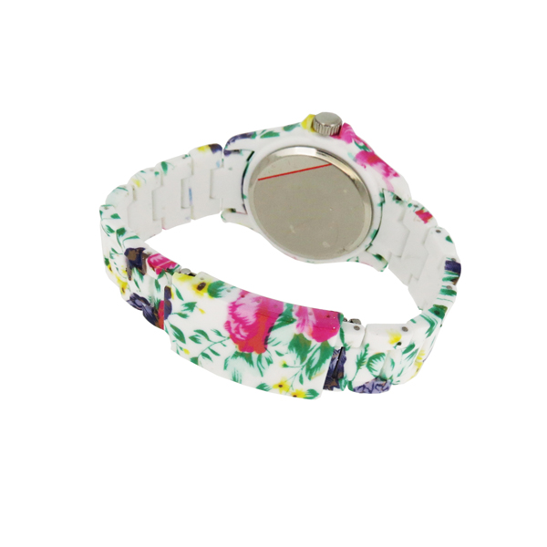 穩(wěn)達(dá)時(shí)時(shí)尚塑膠手表定制廠家