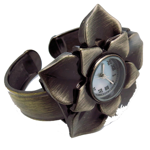 穩(wěn)達時時尚合金花朵手表,配石英機芯,可做三度防水結構