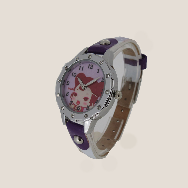 穩(wěn)達(dá)時(shí)時(shí)尚卡通合金兒童表石英機(jī)芯