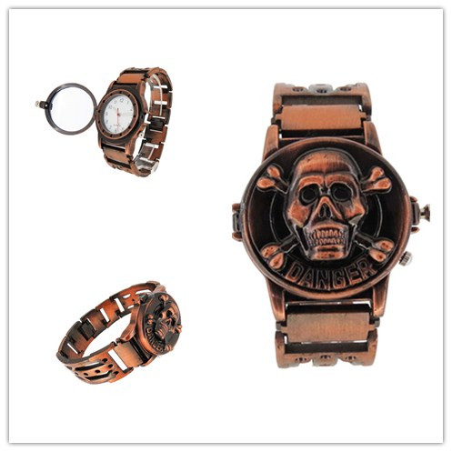 穩(wěn)達時萬圣節(jié)必備骷髏頭個性手表定制批發(fā)廠家