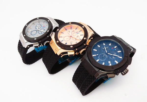 多功能不銹鋼手表批發(fā)廠家直銷多功能三度防水【穩(wěn)達時鐘表】