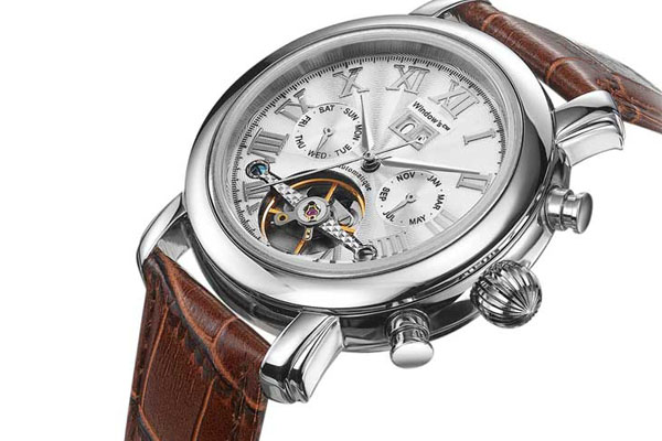 穩(wěn)達(dá)時(shí)皮帶手表