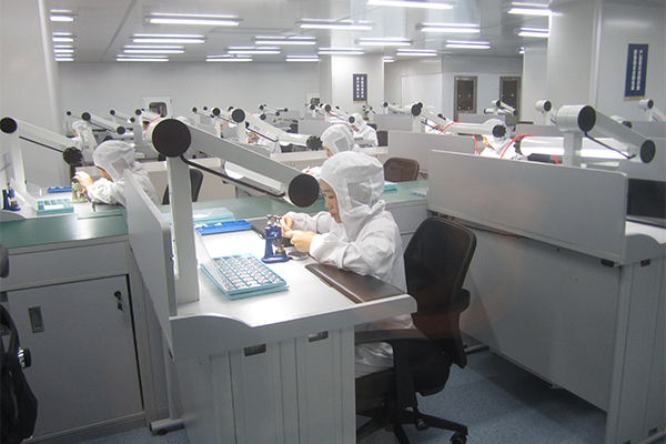手表制造廠無塵車間