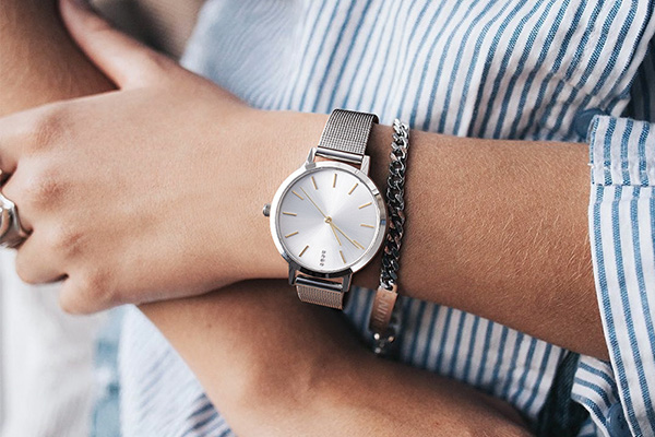 隨性的生活 盡在配飾的彰顯—穩(wěn)達(dá)時(shí)