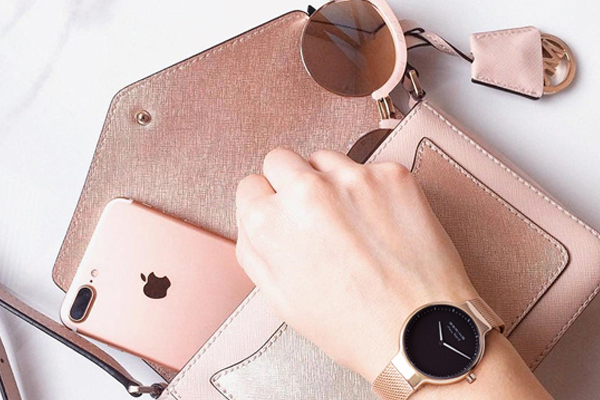 精致的生活怎么能少得了腕間的點綴&mdash;&mdash;深圳鐘表廠穩(wěn)達時