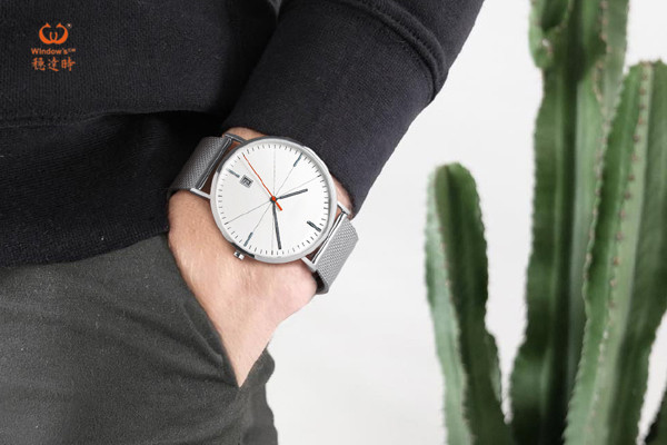 穩(wěn)達時簡約款腕表款式 
