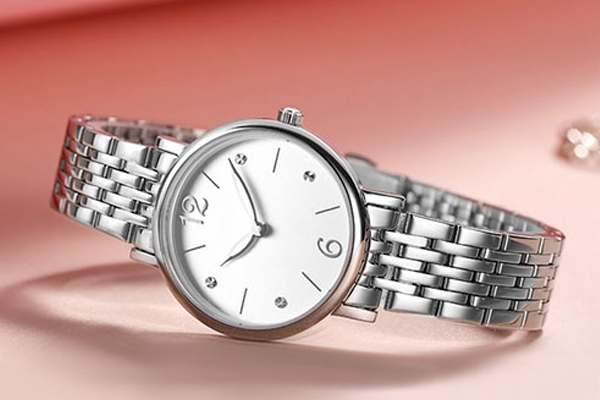 時尚腕表定制 穩(wěn)達時自產(chǎn)供應(yīng)