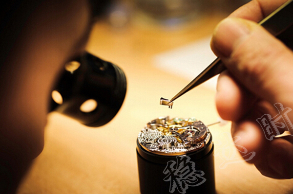 深圳手表廠 定制中高端品質(zhì)穩(wěn)達(dá)時廠家供應(yīng)