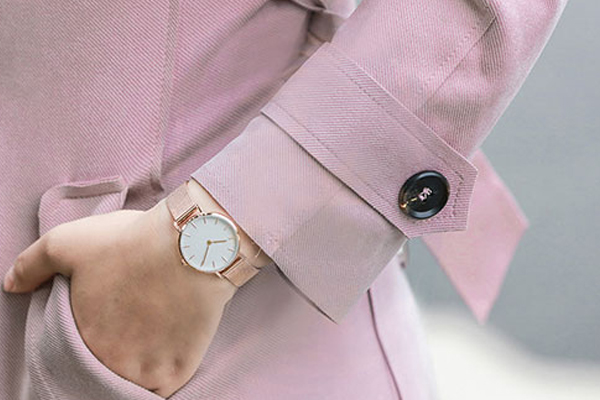 女士休閑皮帶腕表 廠家直銷&mdash;&mdash;穩(wěn)達(dá)時(shí)