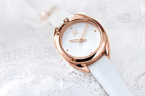 穩(wěn)達(dá)時手表工廠自供禮品手表定制 批發(fā)