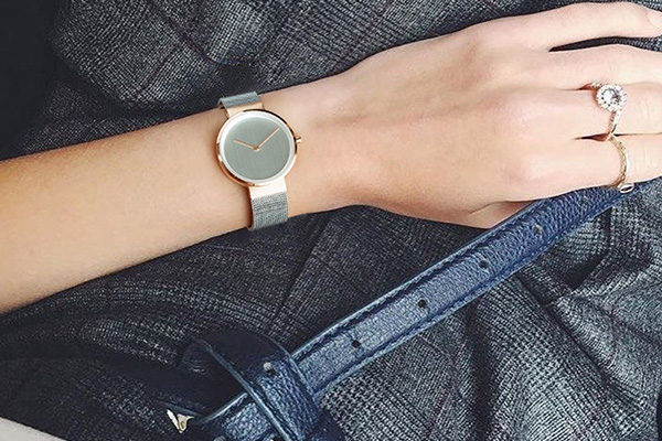 穩(wěn)達時手表工廠批發(fā)  石英手表 米蘭表帶 無字簡約腕表