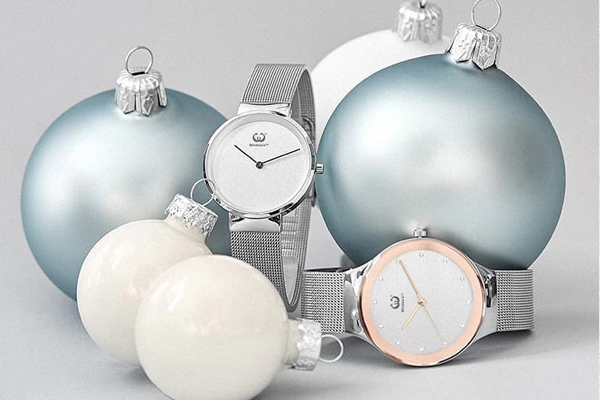 穩(wěn)達(dá)時(shí)手表廠家批量直銷 精鋼防水石英手表