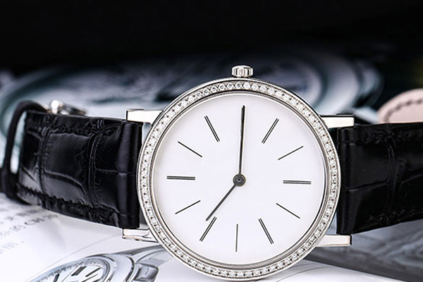 鑲鉆款 時(shí)尚皮帶手表禮品款式