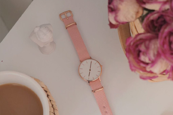 手表批發(fā)貨源不掉線 穩(wěn)達(dá)時廠家一手直供