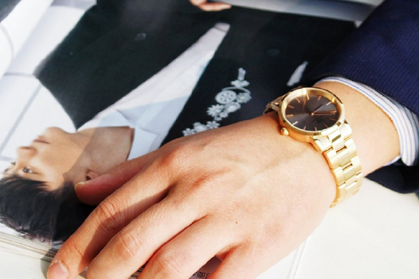 商務(wù)精鋼款式腕表定做-穩(wěn)達(dá)時(shí)貨源直供