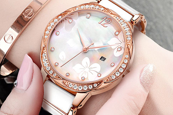 女士優(yōu)雅系列設(shè)計師款式-東莞手表工廠供應