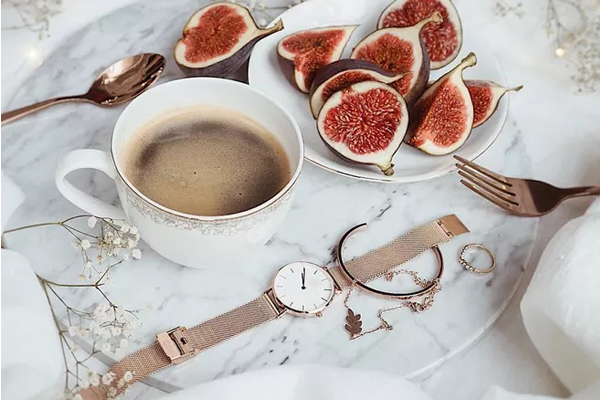 禮品手表批發(fā)定制一手貨源就在穩(wěn)達(dá)時(shí)